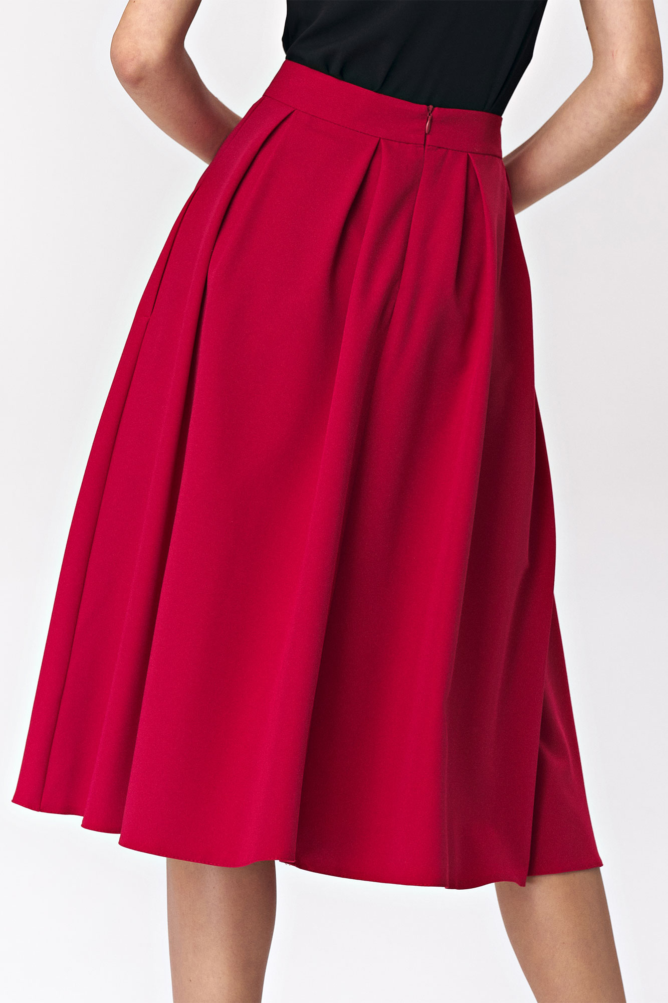 Nife - Rozkloszowana czerwona spódnica midi 4 Nife - Rozkloszowana czerwona spódnica midi 4